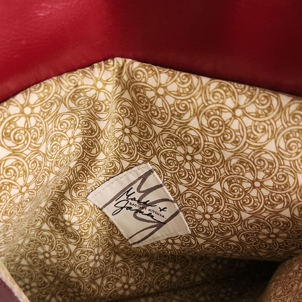 Badgley Mischka Gold Swirl Accent Pillow - Picture 5 of 6